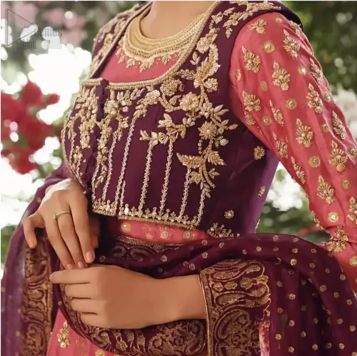 This exceptionally detailed dress is cut in a seductive fit and flare silhouette that’s sure to turn heads. Discover classic