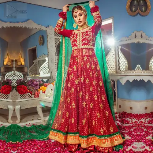 Make a special day even more magic with our exquisite front open bridal maxi dress. This artisan piece includes intricate