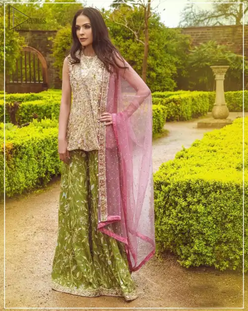Wear this soft and supple hues richly decorated by shade pink with zardozi embroidered motifs and floral bootis all over