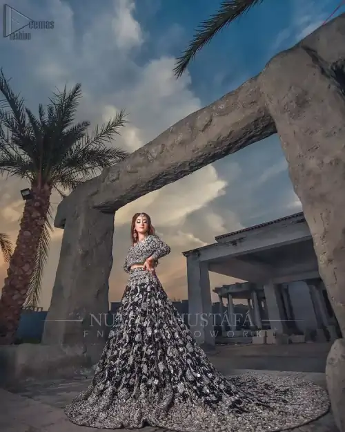 Crafted with love. This outfit is classically designed to make your memorable day beautiful as it should be. Unique craftsmanship