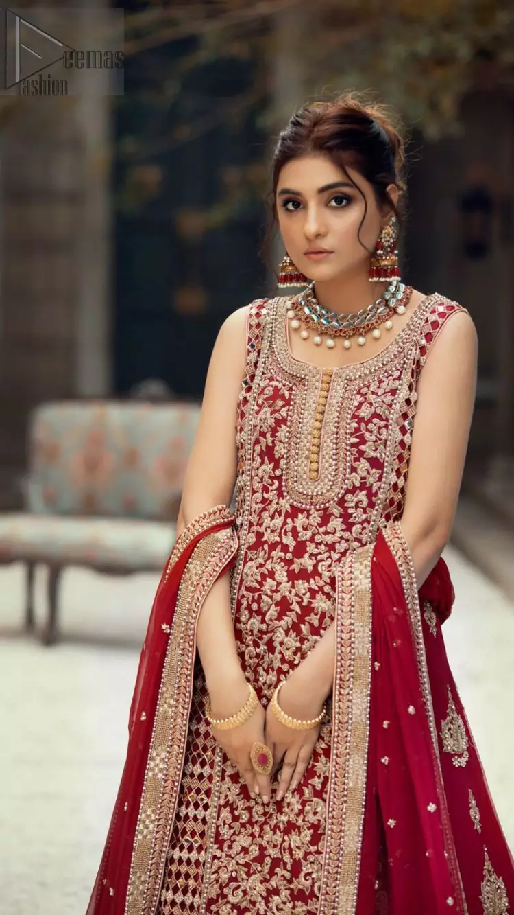 Ivory Embellished Bridal Lehenga with Red Dupatta – Mohi fashion