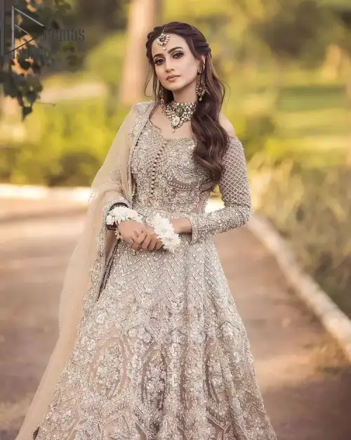 If you believed in mythical stories, shared all your secrets with glorious fairies and want to look like that mythical