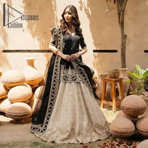 Do you want to feel like a superstar? So this stunning article is designed only for you. Just wear our