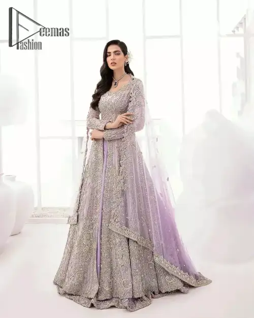 Creating the energy of modish is never been easy for a bride. So, Deemas Fashion presents the lilac front open