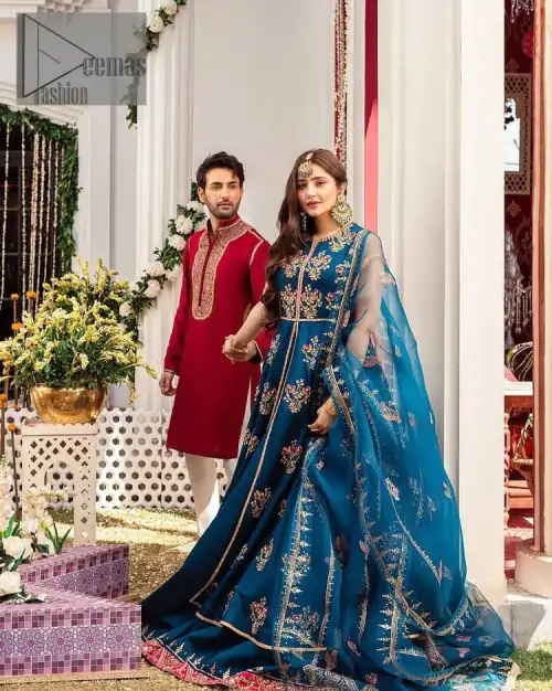 Blue defines your beauty and glows your face at any event. Starting this article with teal blue front open pishwas