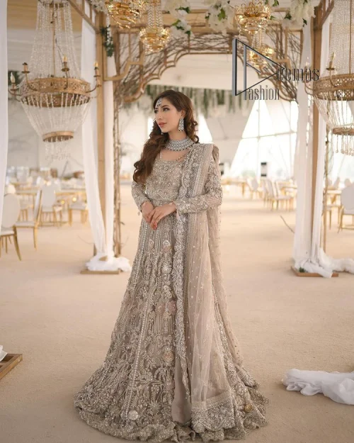 Start your new life by wearing DeemasFashion. Make your moment more memorable with light fawn heavy maxi nikah wear which