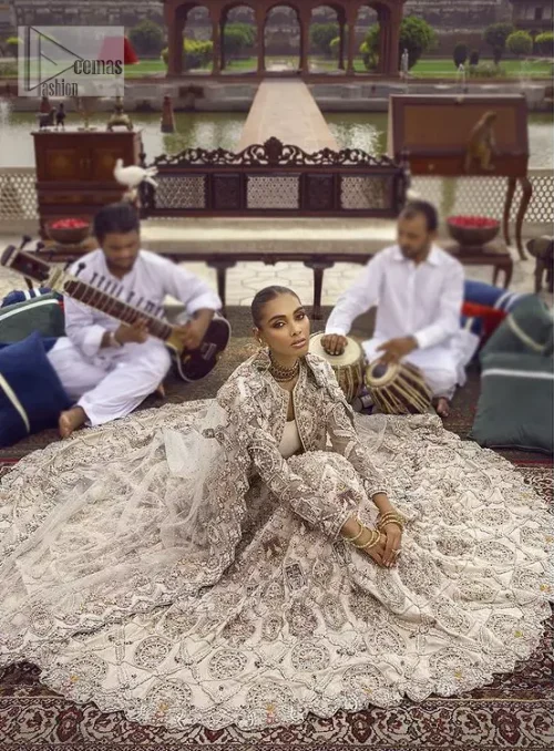 This vibrant canvas is all your brides need to cheer in at your special Nikah moments. A beige white blouse