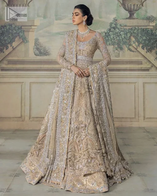 Beautiful fabrication and whimsical embroidery. What an absolute treat! The yellow maxi defines endless transitions of the intricate embellishment of