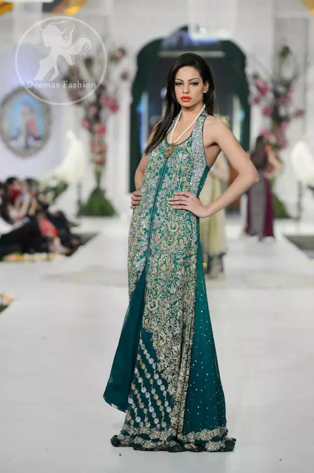 Sleeves Less Net Captivating Bottle Green Designer Gown, Size: XL at Rs  46000 in Mumbai